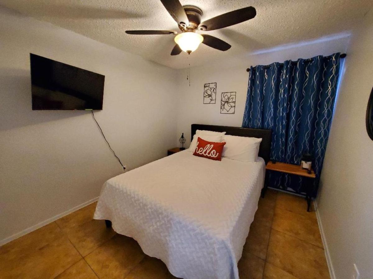 Condo Near Downtown Austin - 2Br Екстериор снимка